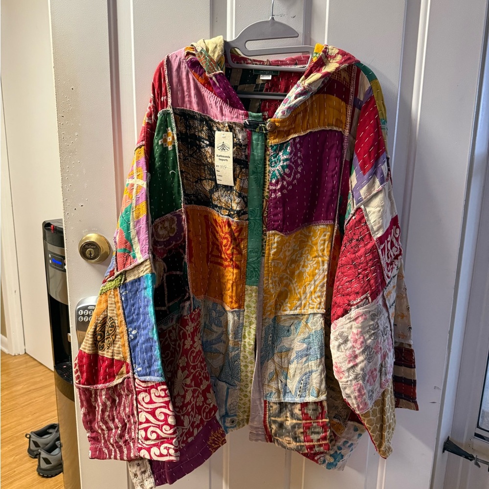 NWT Kathmandu Patchwork Hooded Jacket w/ 2 pockets